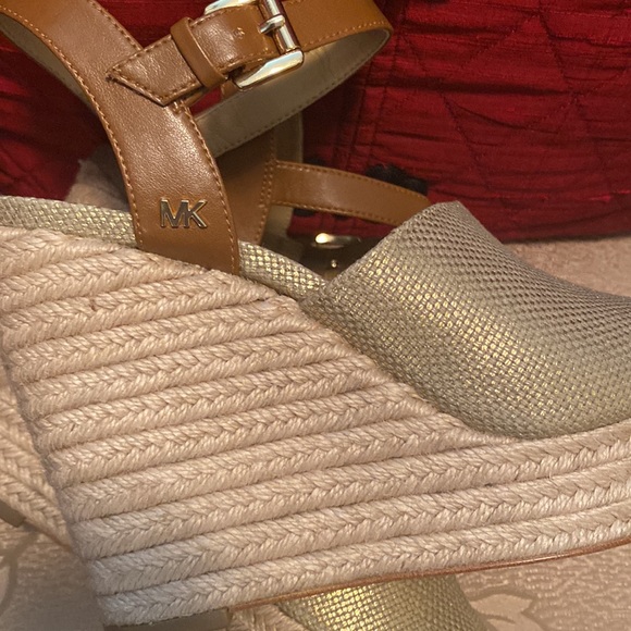 Metallic canvas wedges by Michael Kors! - Picture 8 of 10